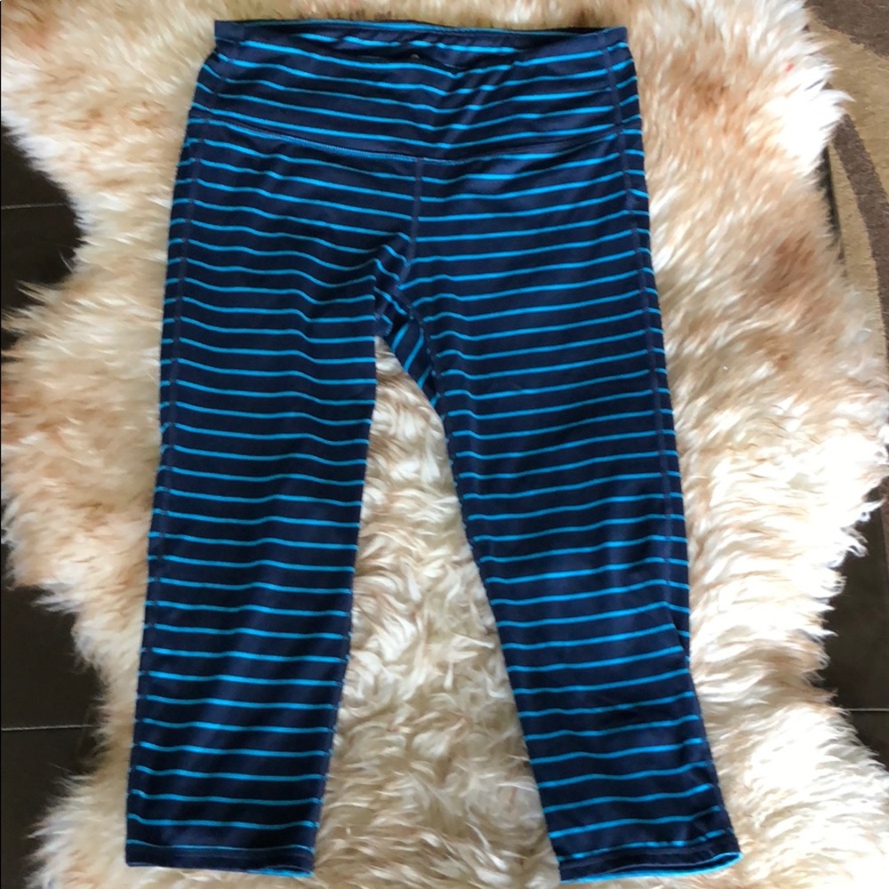 Athleta Chaturanga Capri